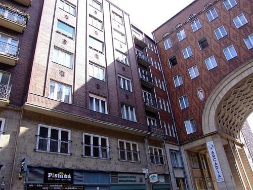 O&B Apartman Budapeste Exterior foto